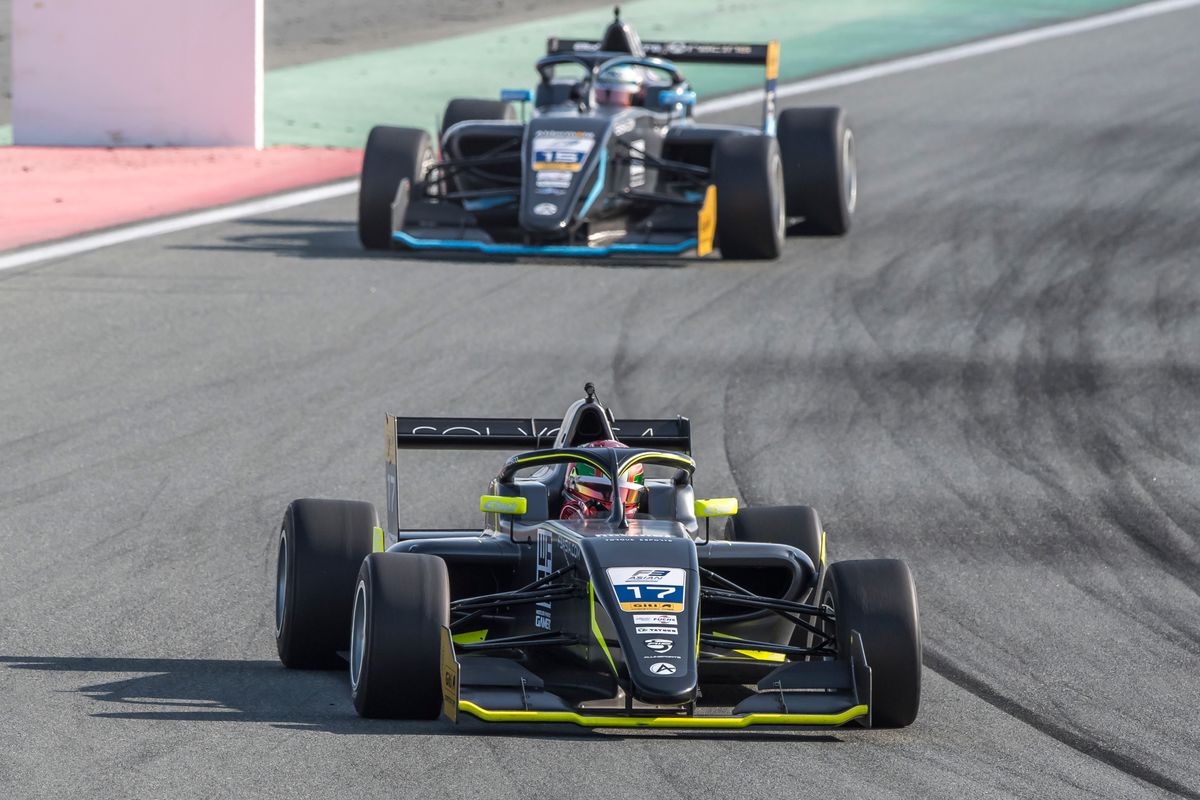 Absolute Racing salvages points from tough F3 Asia weekend in Dubai
